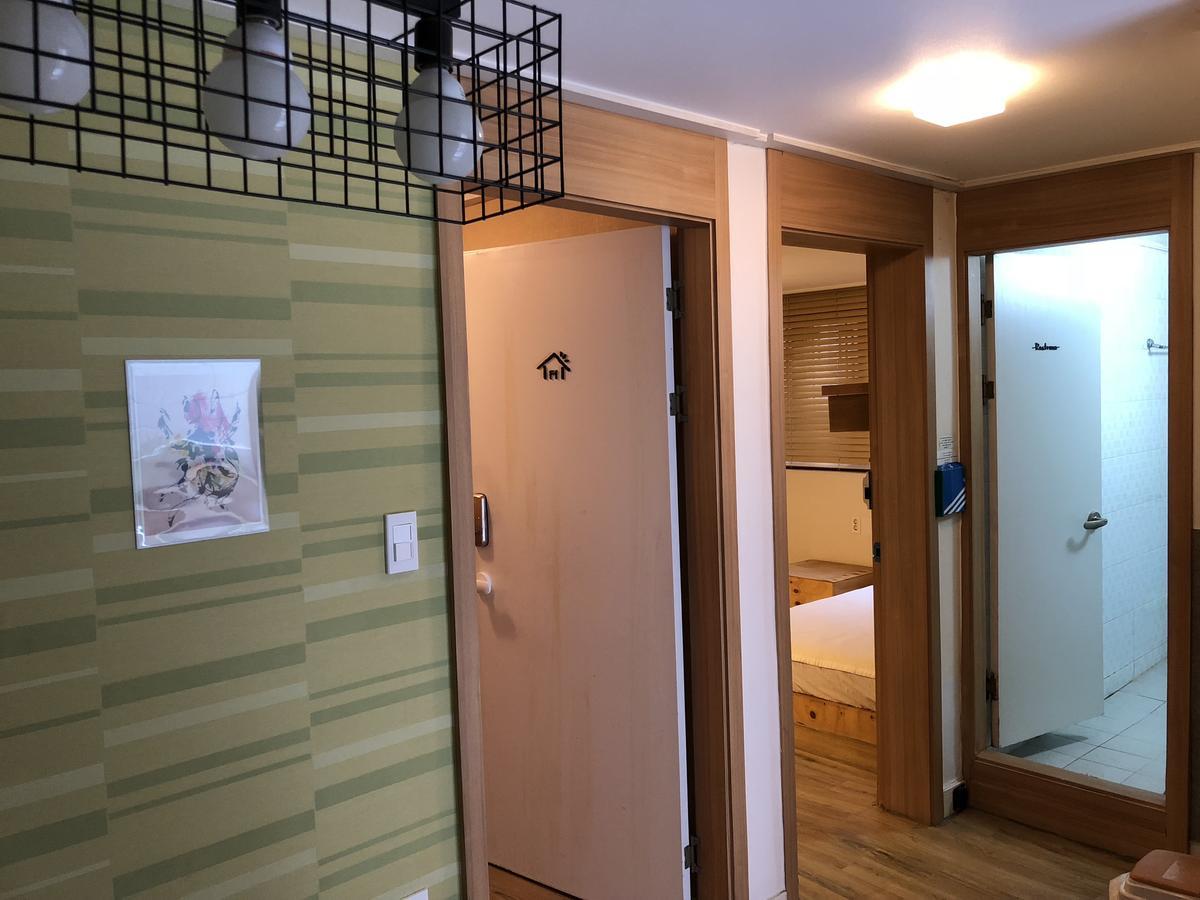 High Street Rumah tetamu 2*