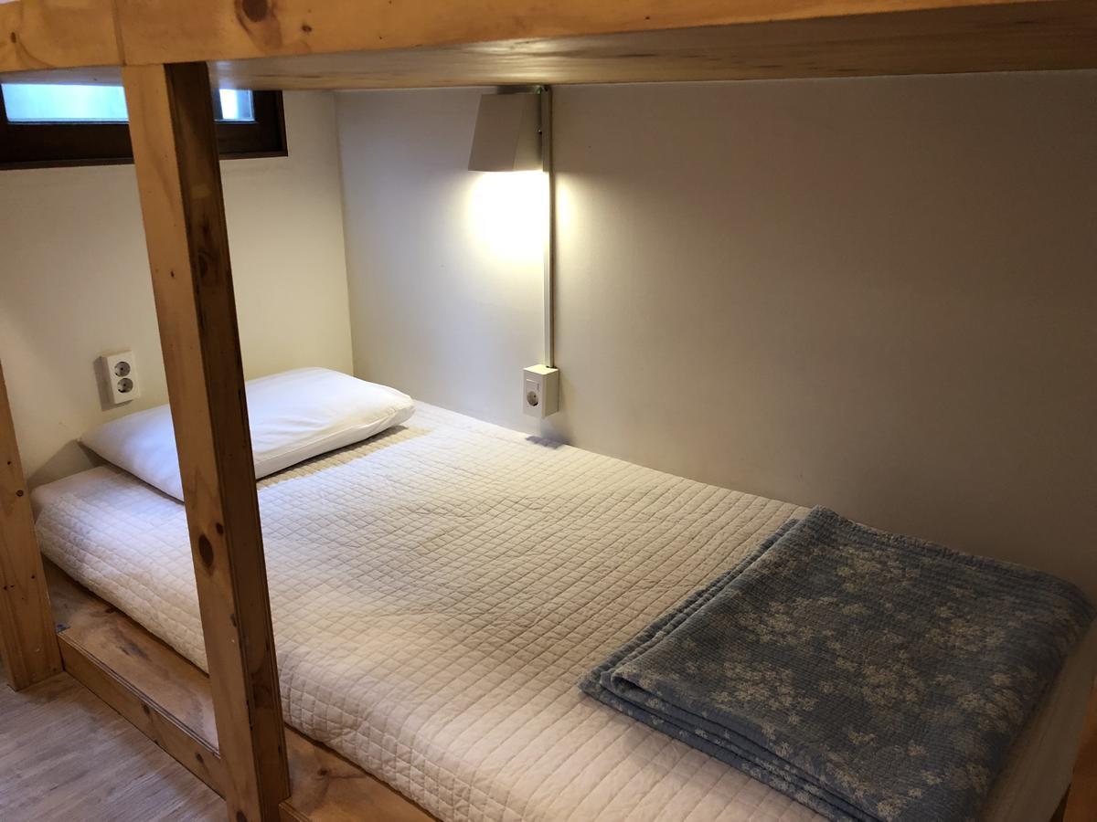 High Street Guest house