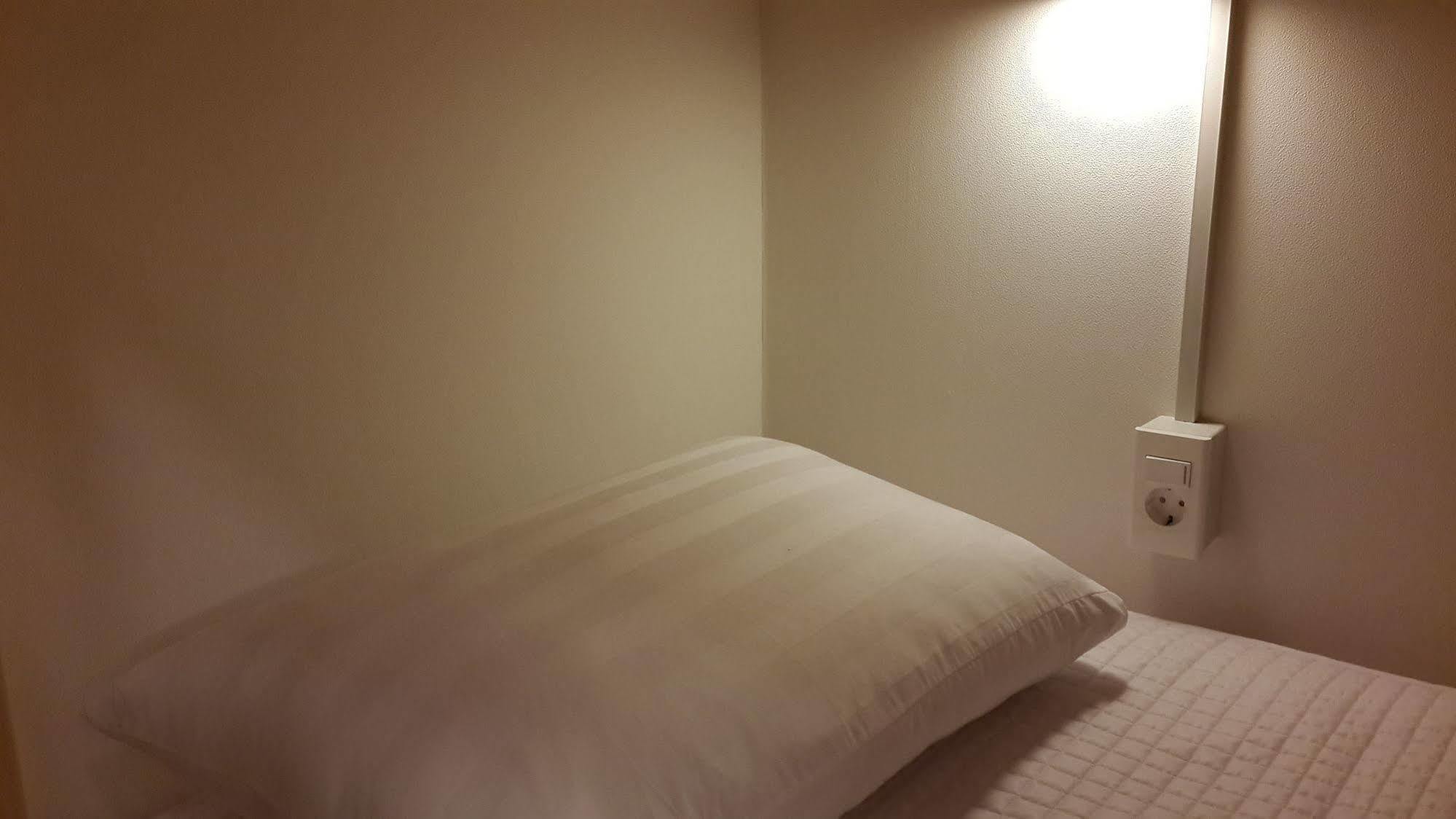 High Street Guest house